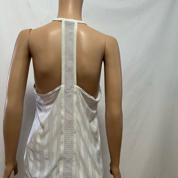 ATHLETA HEATHER‎ GRAY RACER BACK TOP SIZE M - Picture 2 of 4